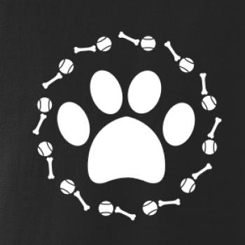 Labka lopta kosť pes