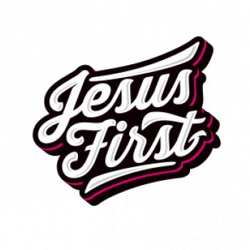 Jesus first biely nápis
