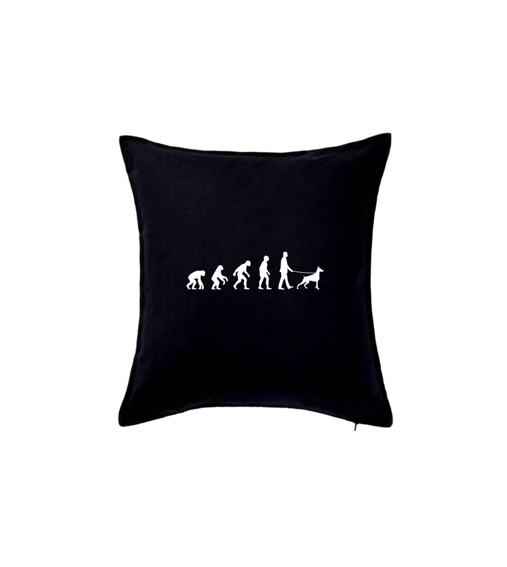 Evolúcia pes doberman (muž-žena)