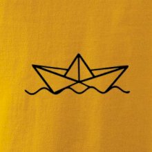 Papierová loďka na vode