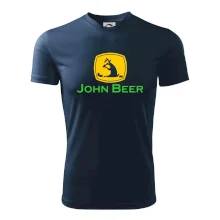 John Beer jeleň s pivom John Beer jeleň s pivom