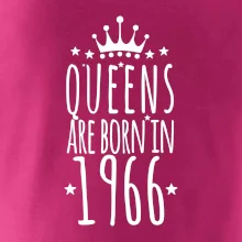 Queens are born in 1996