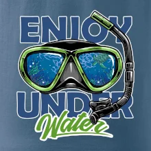 Enjoy Under Water
