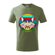 Mačka pri farebnom západe