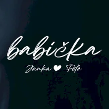 Babička Tričko s menami detí písacie písmo