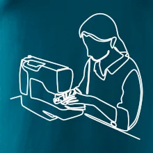 Krajčírka a šijací stroj jedným ťahom