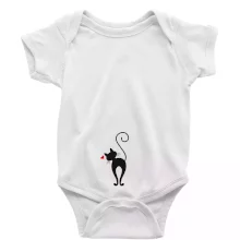 Zamilovaná mačka zozadu Zamilovaná mačka zozadu