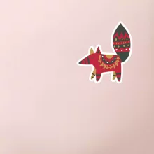 Folklór na prsníku líška