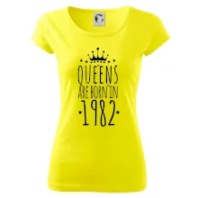 Queens are born in 1982