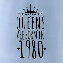 Queens are born in 1980
