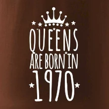 Queens are born in 1970