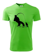 Rybár ťahajúce rybu