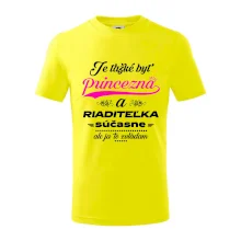 Je ťažké byť princezná riaditeľka Je ťažké byť princezná riaditeľka