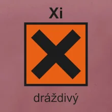 Xi Dráždivý - Výstražná tabuľka na tričku