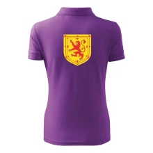 Škótsky lev na hrudi