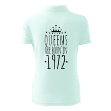 Queens are born in 1972
