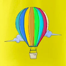 Teplovzdušný balón v oblakoch