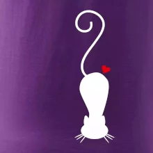 Zamilovaná mačka ležiaca