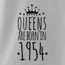 Queens are born in 1954