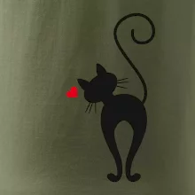 Zamilovaná mačka zozadu