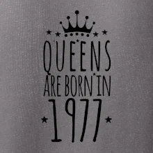 Queens are born in 1978