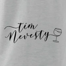 Tím nevesty červené víno