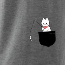 Mačka s rybou vo vrecku