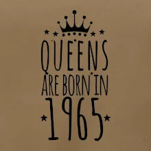 Queens are born in 1965