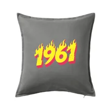 Narodeniny v ohni 1961