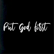 Put God first písací nápis