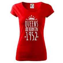 Queens are born in 1952