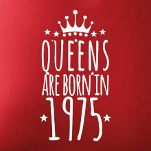 Queens are born in 1975