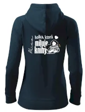 Čiernobiela holka, ktorá miluje knihy - holka - Vaše meno