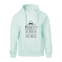 Princesses are born in (Vlastný nápis mesiac narodenia)