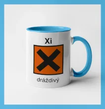 Xi Dráždivý - Výstražná tabuľka na tričku