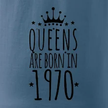 Queens are born in 1970 Queens are born in 1970