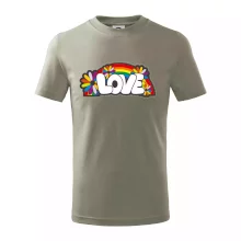 Love s dúhou v pozadí