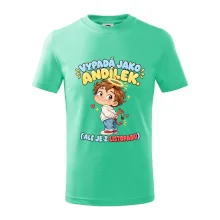 Vypadá jako andílek ale je z listopadu s prakem