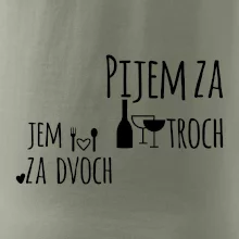 Pijem za troch