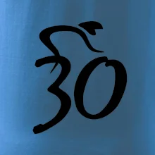 Cyklista oslavuje tridsiatku (30)