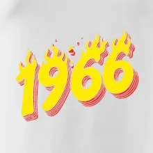 Narodeniny v ohni 1966