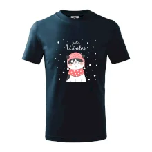 Mačka v čiapke s vystrčeným jazykom