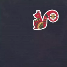 Folklór na prsníku veverička