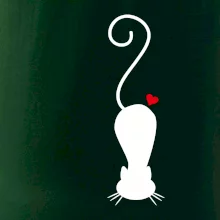 Zamilovaná mačka ležiaca