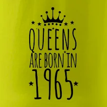 Queens are born in 1965 Queens are born in 1965
