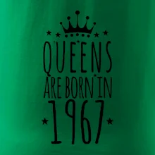 Queens are born in 1967