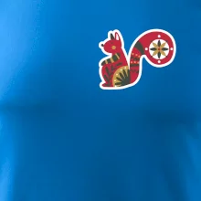 Folklór na prsníku veverička