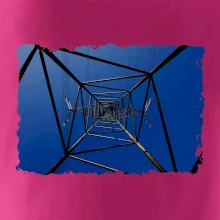 Stožiar vysokého napätia zospodu