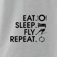 Eat sleep fly repeat - skoky na lyžiach