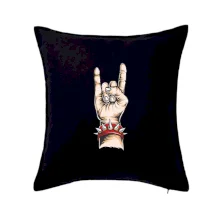 Rocková ruka s náramkom